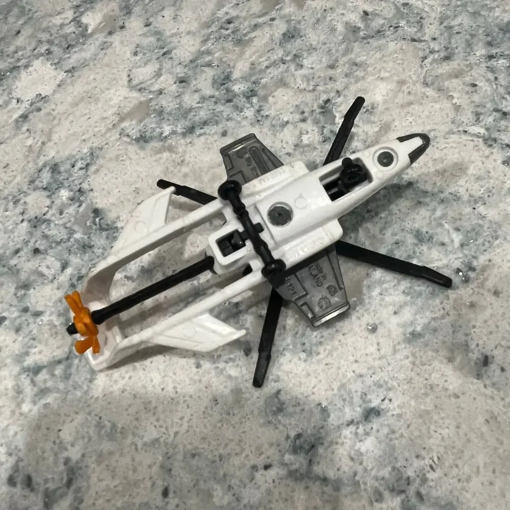 Mattel Matchbox 2013 Sky Busters Sky Shredder Die Cast Helicopter